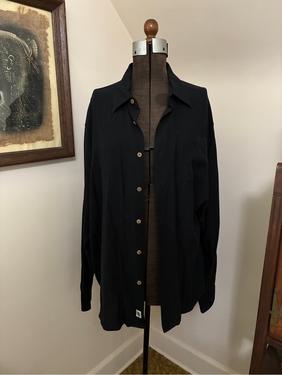 Paradise Collection Other - Paradise Collection 100% Fine Washable Silk Shirt